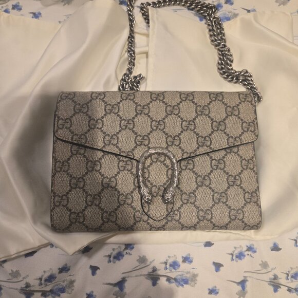 Gucci Dionysus GG Supreme Wallet on Chain - Picture 2 of 4